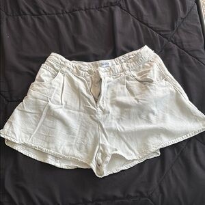 Women's Cream Shorts